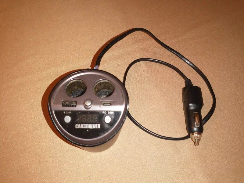 Car & Driver "Smart-Assist Power Station" (CAD-6057)
