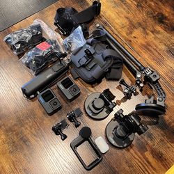 GoPro 11 Creator Package + 9, Accessories 