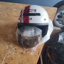 Z1R Red Striped White Helmet