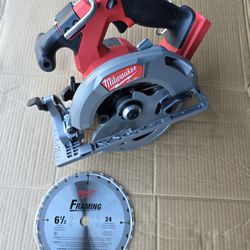 Milwaukee M18 Circular Saw 