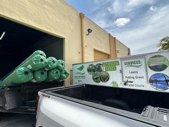 Artificial Grass / Hierba Artificial