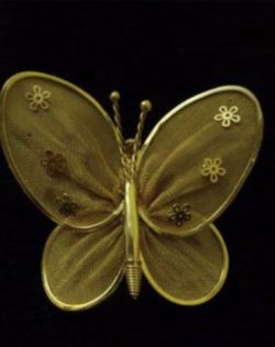 Great Vintage gold tone butterlfy mesh  Pin 