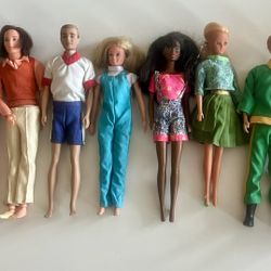 Vintage Barbie Set Of 8 w/ Clothes 60’s and 70’s