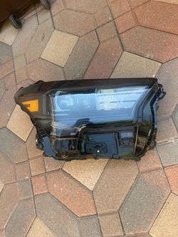 Toyota Tacoma 2025 TRD Off Road Left Headlight