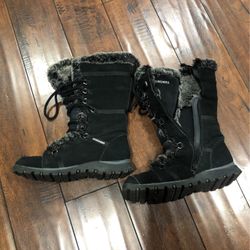 Black Boots With The (faux) Fur
