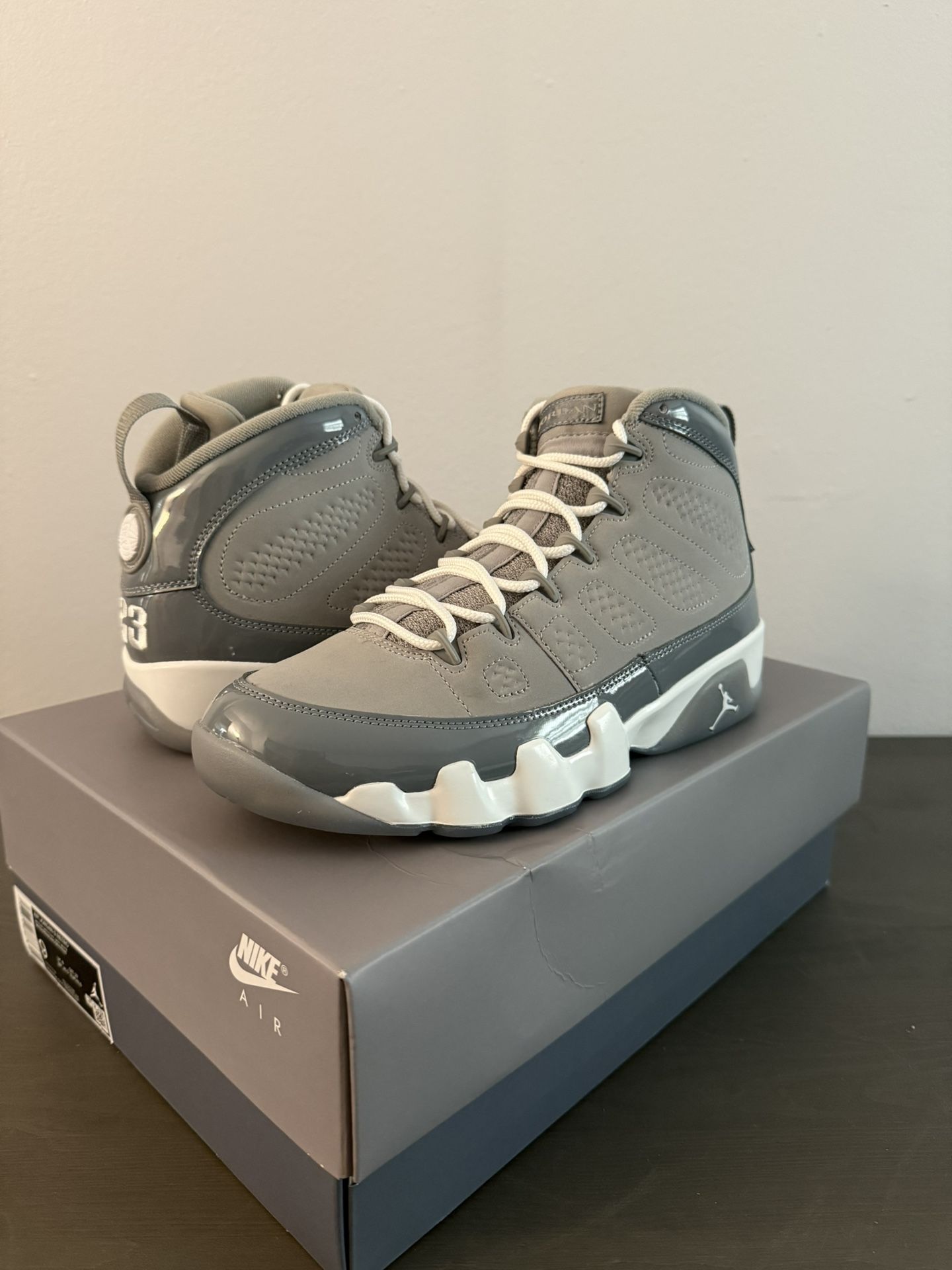 Air Jordan 9 Cool Grey Size 9 Brand New