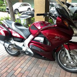 2006 Honda ST 1300