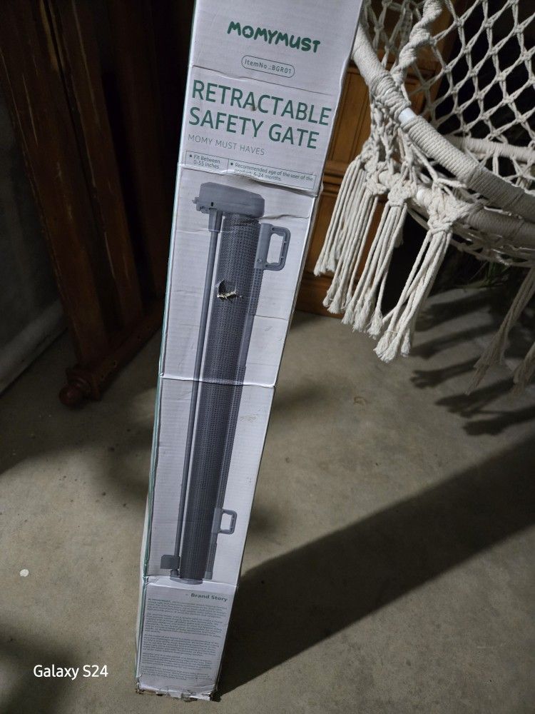 Retractable Gate