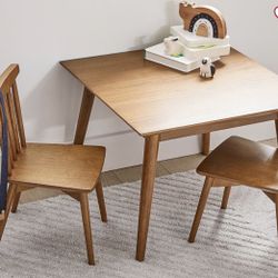Brand New Pottery Barn Kids Table & Chairs