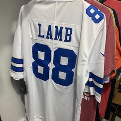  CeeDee Lamb
 Dallas Cowboys 
 New NFL Stitched Jersey
  Shipping Available 3.49 at checkout 
  Size Large

Located in pompano beach, shipping availab