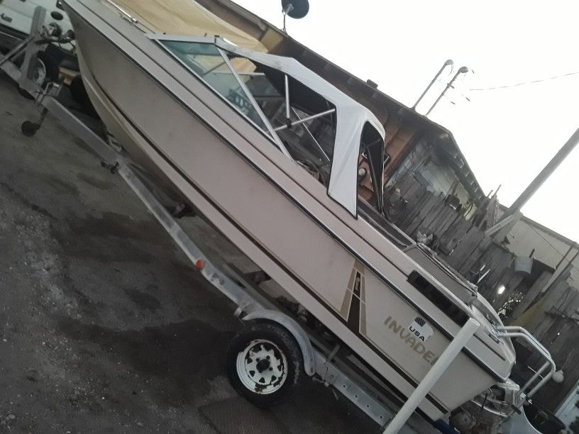 1984 Invader 17 Ft Fish Ski Boat