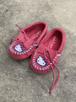 Hello Kitty Mocassins