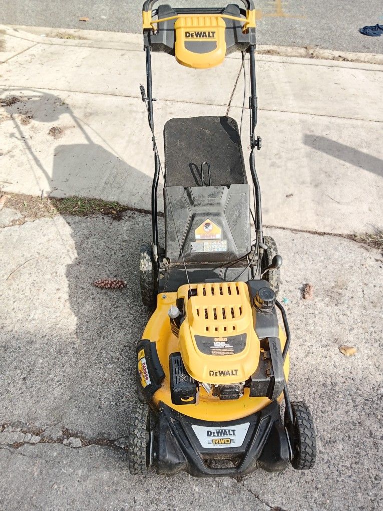 Dewalt Gas Mower 196cc