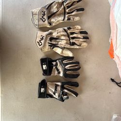 Baseball Gloves Small And Medium 