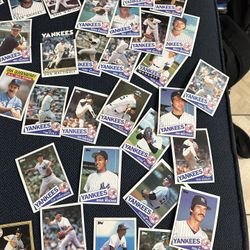 Baseball Cards. New York Yankees 85 Topps 