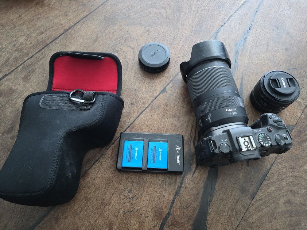 Canon Eos R with 2 Lenses, Spare Battteries And Case