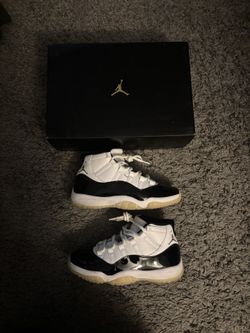 men’s Jordan Retro 11 Size 7.5