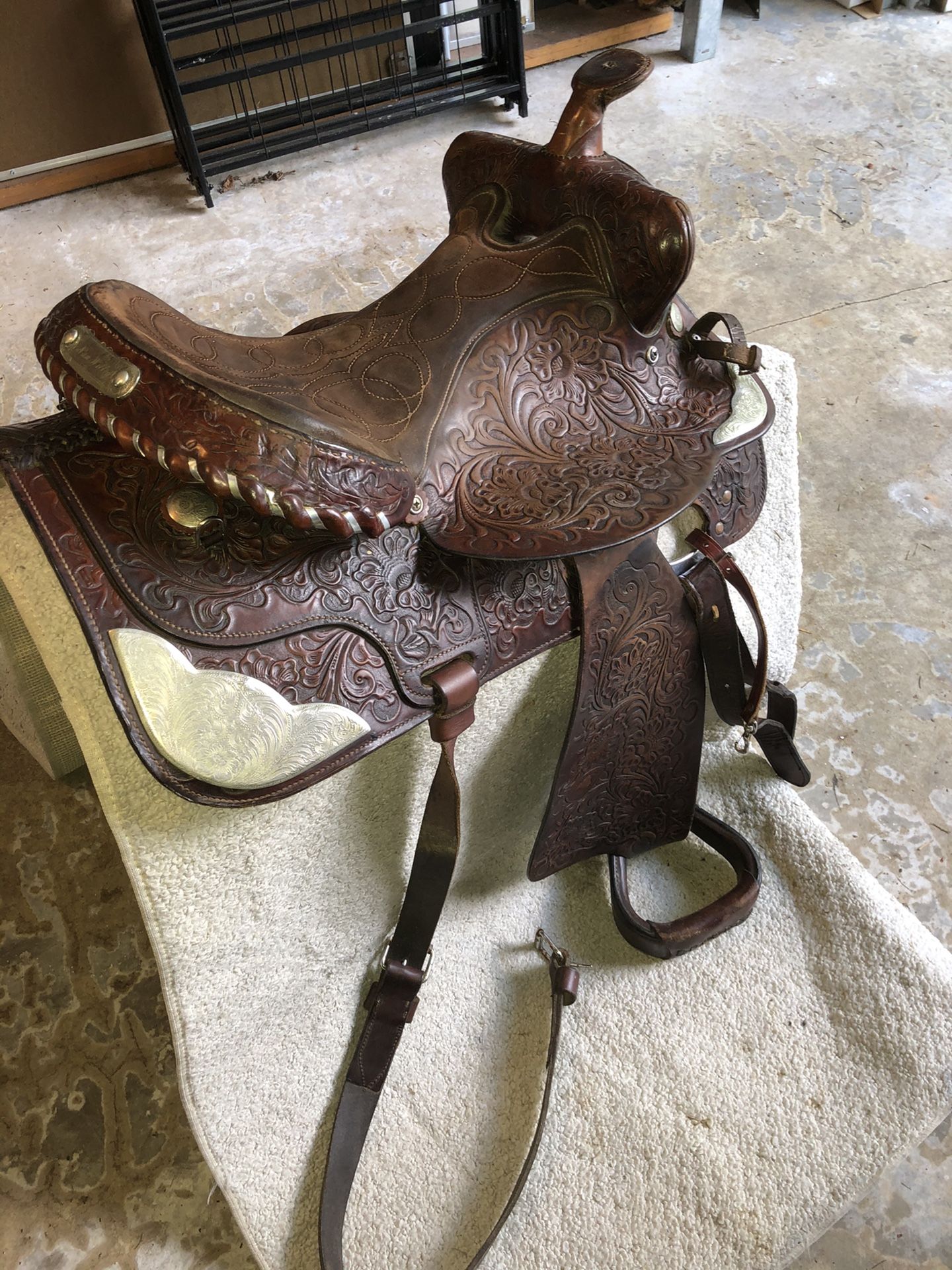 Hereford Brand Tex-Tan of Yoakum Saddle