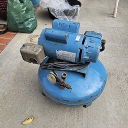 Air Compressor 5 Gal