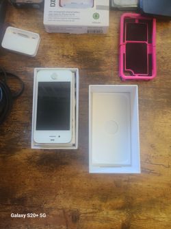 IPhone 4 $200