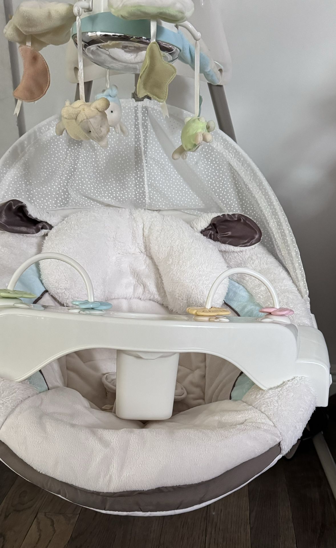Fisher-Price Little Lamb Cradle n Swing