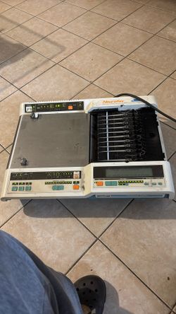 Nihon Kohden Neurofax EEG