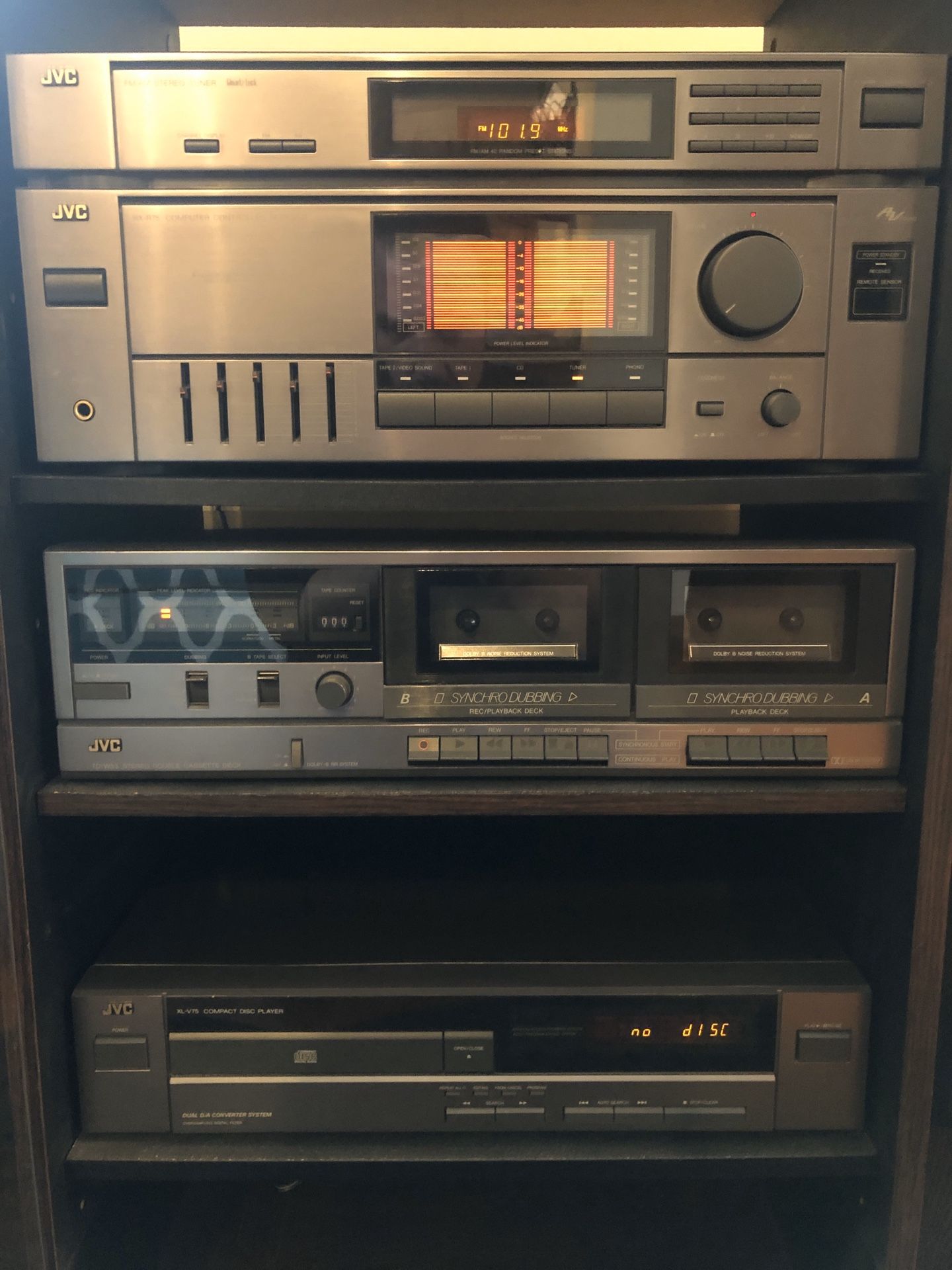 Vintage 1992 JVC Stereo System w/console, CD Player, Dual Cassette Player, AM/FM Stereo Receiver w/Remote! 2-36” Tower Speakers Included!! Excellent