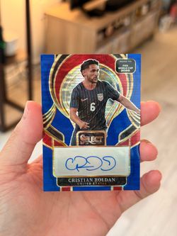 2026 Panini Select World Cup Christian Roldan Auto
