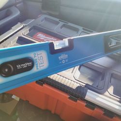 Empire Light Up Level And 100 Ft Air Hose