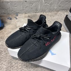 Adidas Yeezy 350 V2  Bred