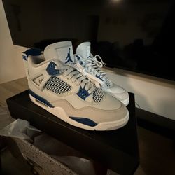 Air Jordan 4 Retros