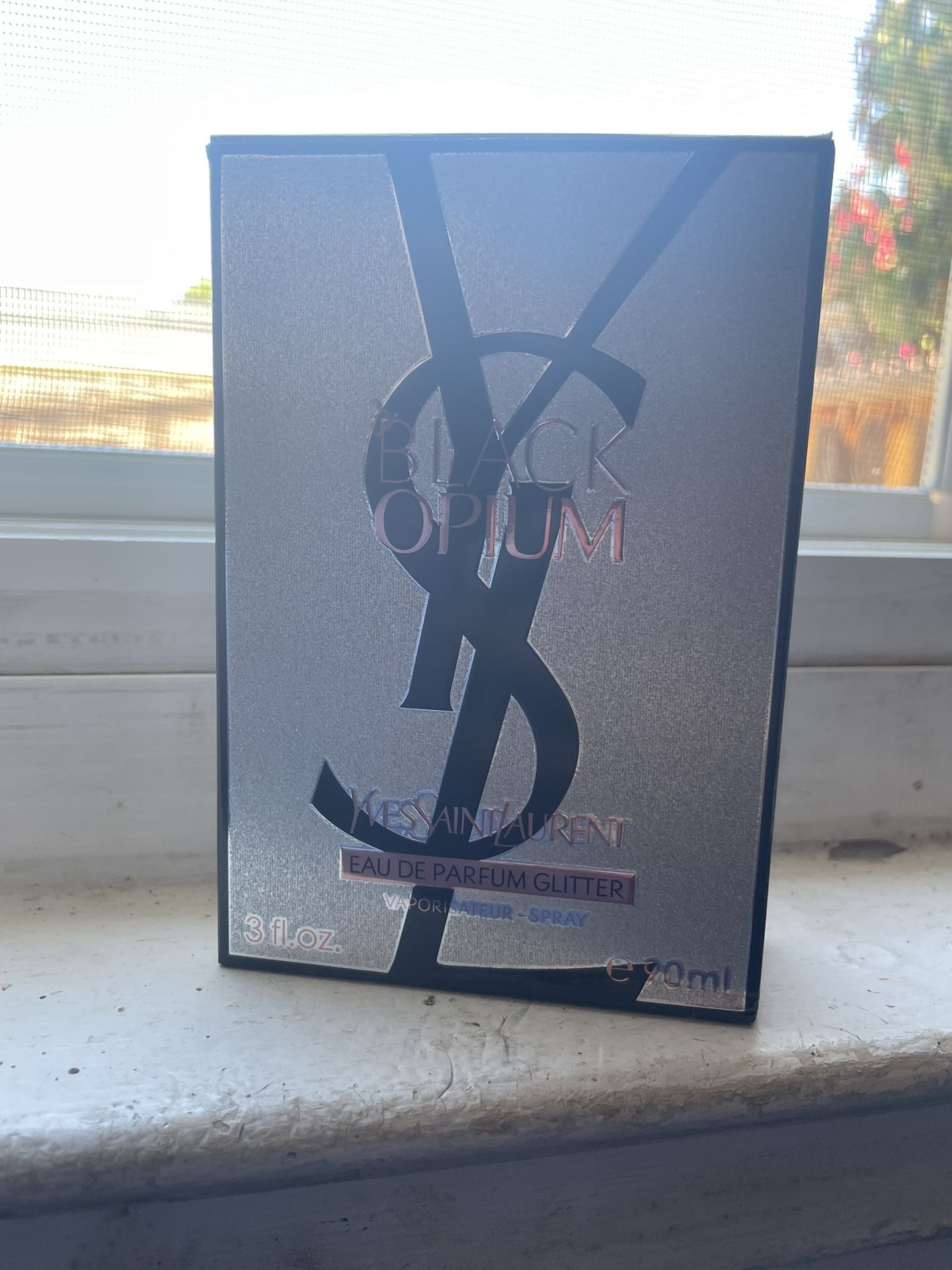 Ysl black opium eau de parfum glitter