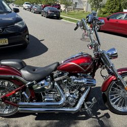 2013 Harley Davidson Breakout CVO with Big Sucker Intake And Freedom Exhaust 
