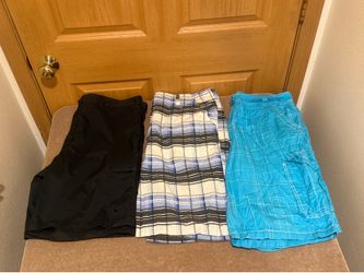 Cargo short bundle size 38