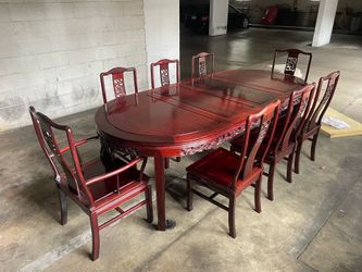 Chinese Huali Rosewood Vintage Dining Table set 8 Chairs. Ex cond. as is pick up deliver.