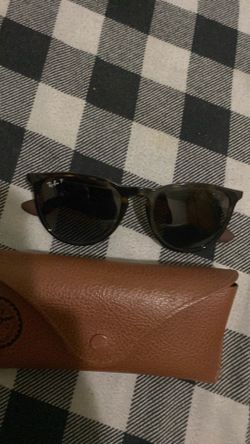 Raybans sunglasses