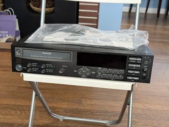 USED - Alesis Masterlink ML-9600 High Resolution Master Disc CD Recorder - Read