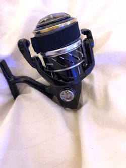 Shimano Sustain 5000xg spinning reel for Sale in San Jose, CA - OfferUp