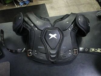 Used Xenith Fly Youth Shoulder Pads Size Small