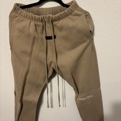 essentials sweatpants 