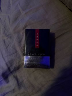 Prada Luna Rossa