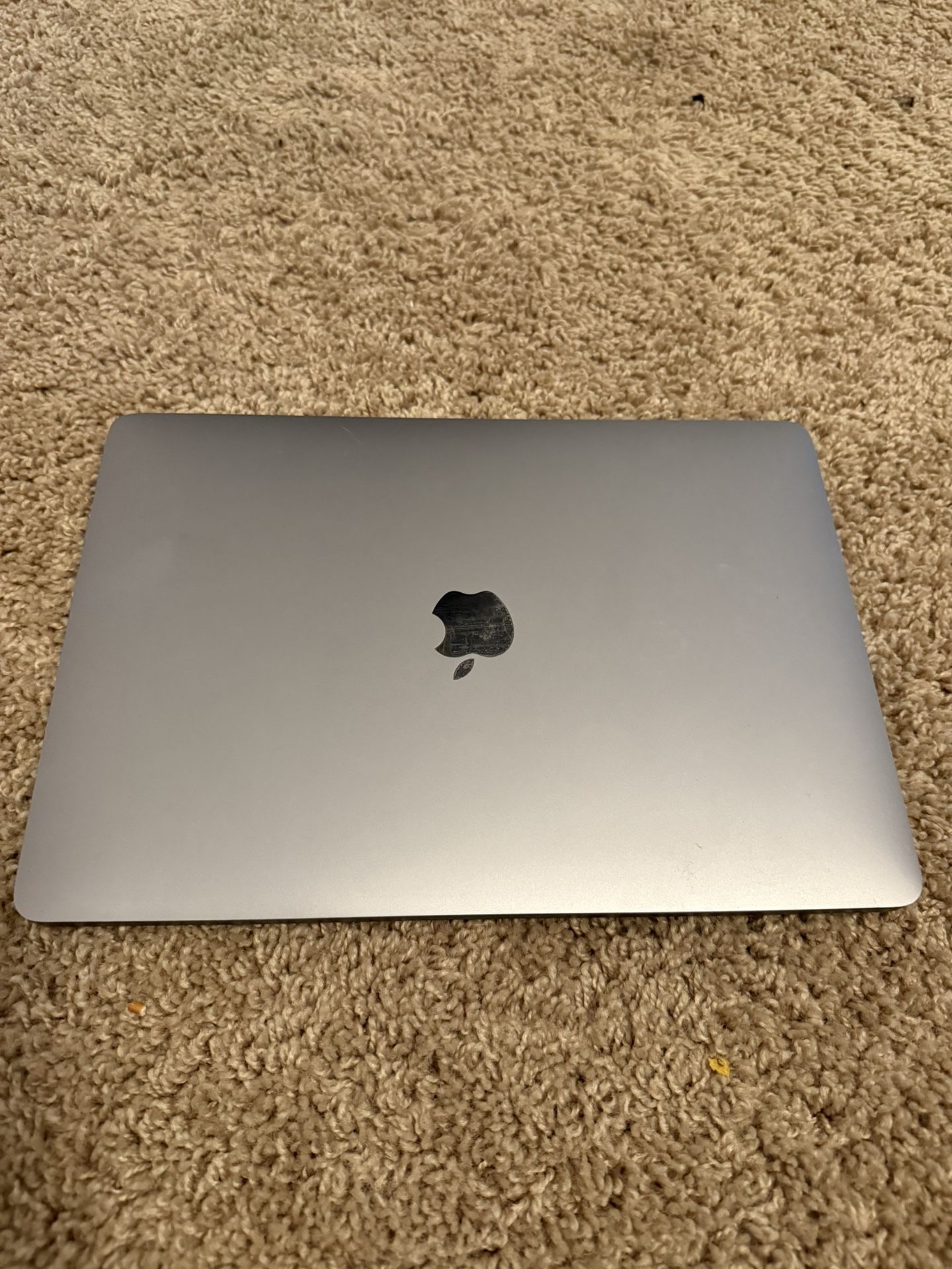 2022 MacBook Pro