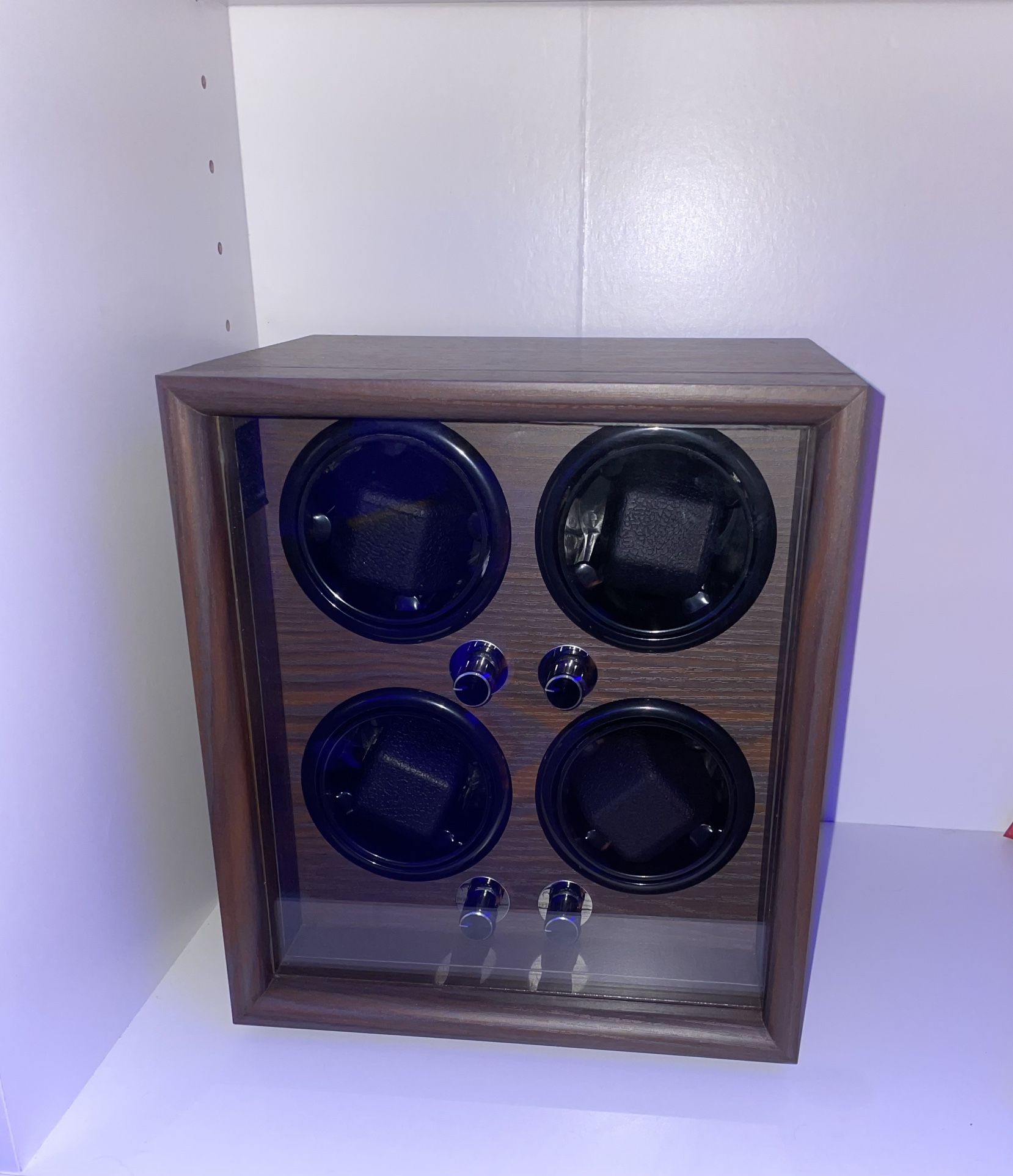 Rotating watch holder!