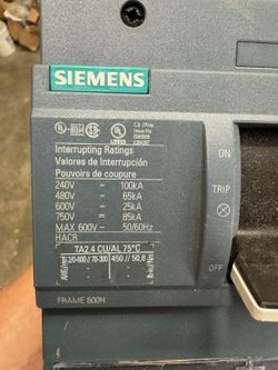 Siemens Breaker 600A