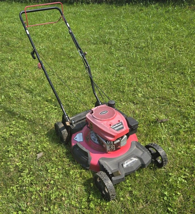 Self-propelled Lawnmower - PowerSmart 15hp