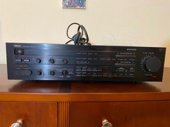 Yamaha AVC-50 amplifier