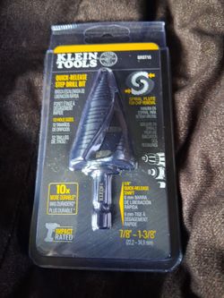 Step drill bit