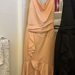 Beautiful Holiday/wedding Party Event Dress. Xsmall. Brand New Without Tags . Off The Shoulder Or Up. Comfortable And. Stylish . Thick Quality Materia