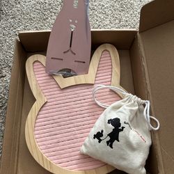 baby romiz letter board animal shape flame