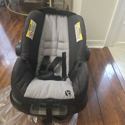 Baby Trend Carseat